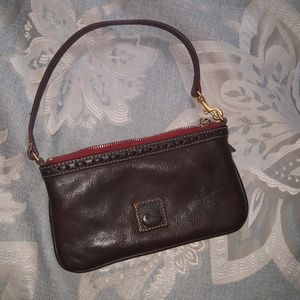 🌹Dooney & Bourke Wristlet🌹